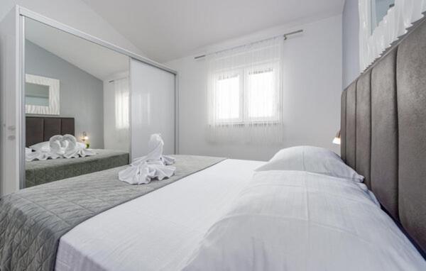 Apartmant Shine Luxury 마슬레니차 외부 사진